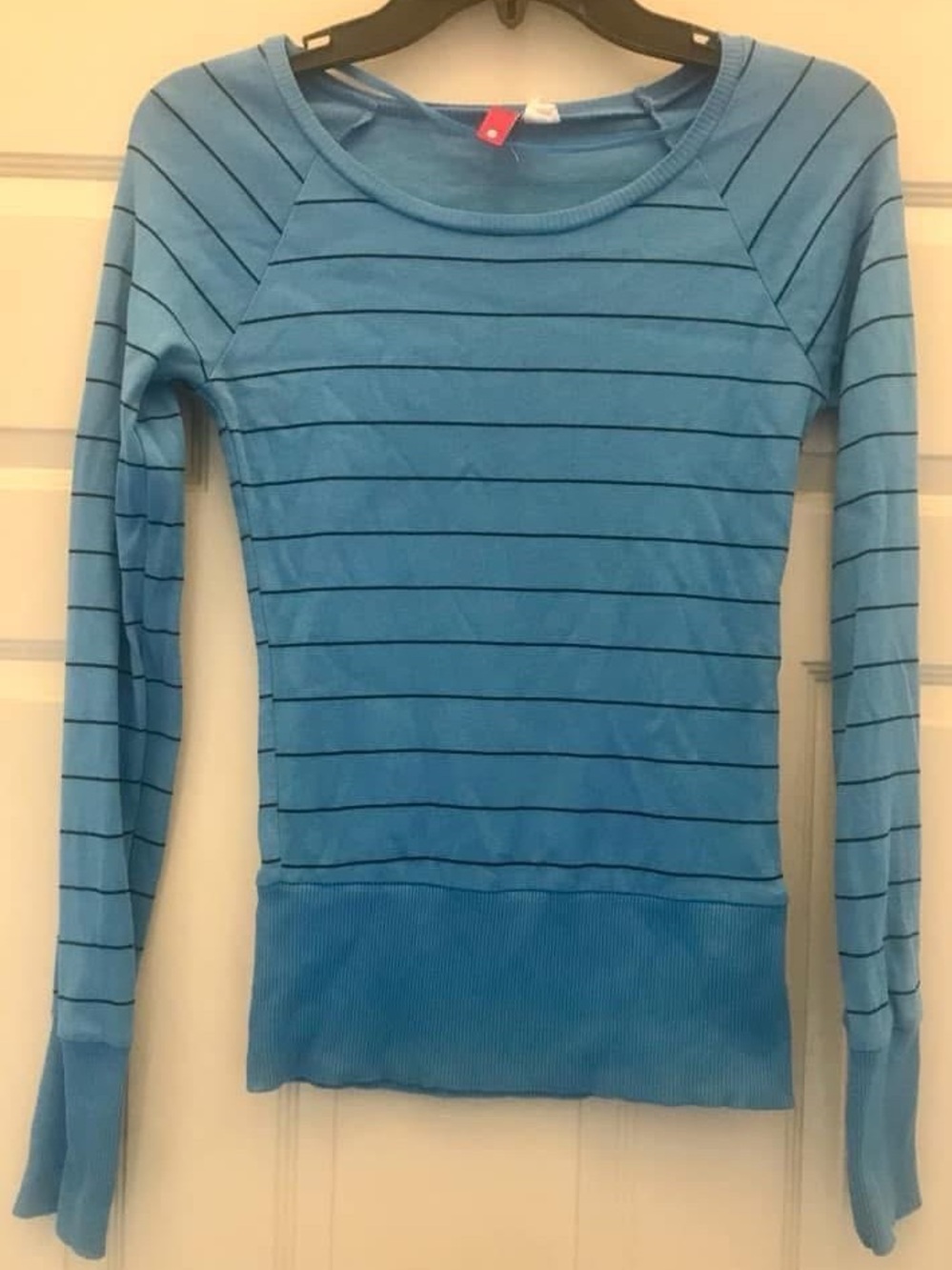 H&M Blue Long-Sleeve Striped Crewneck Knit Top—Size 6